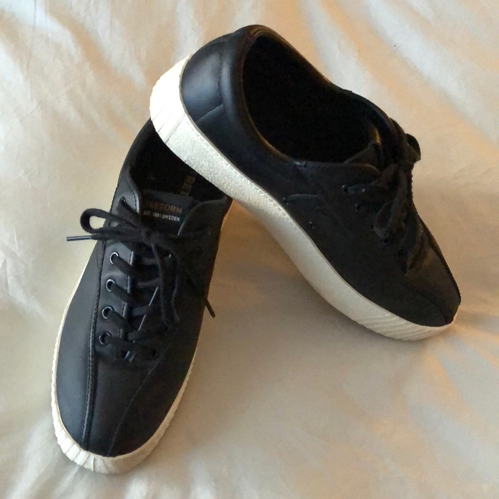 Tretorn Nylite black leather sneakers